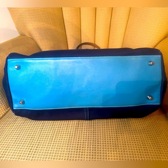 Coach Hampton Double Turnlock Satchel Tote - Picture 6 of 13